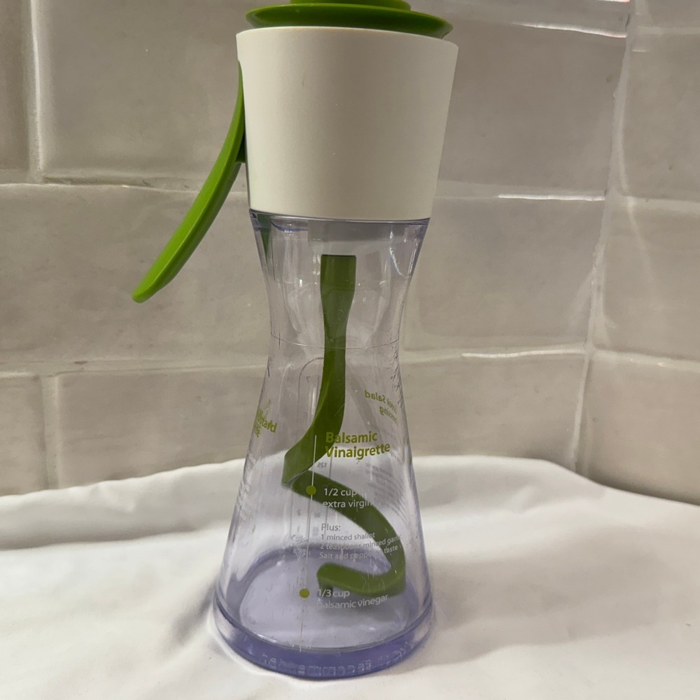 Chef'n Salad Dressing Maker Mixer‎ Vinaigrette Balsamic Honey Mustard Greek